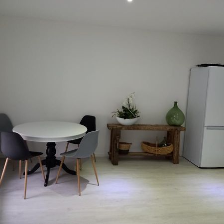 Tres Bel Appartement Condrieu Exterior foto